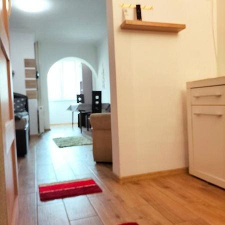Ferienwohnung Regy Oradea Exterior foto