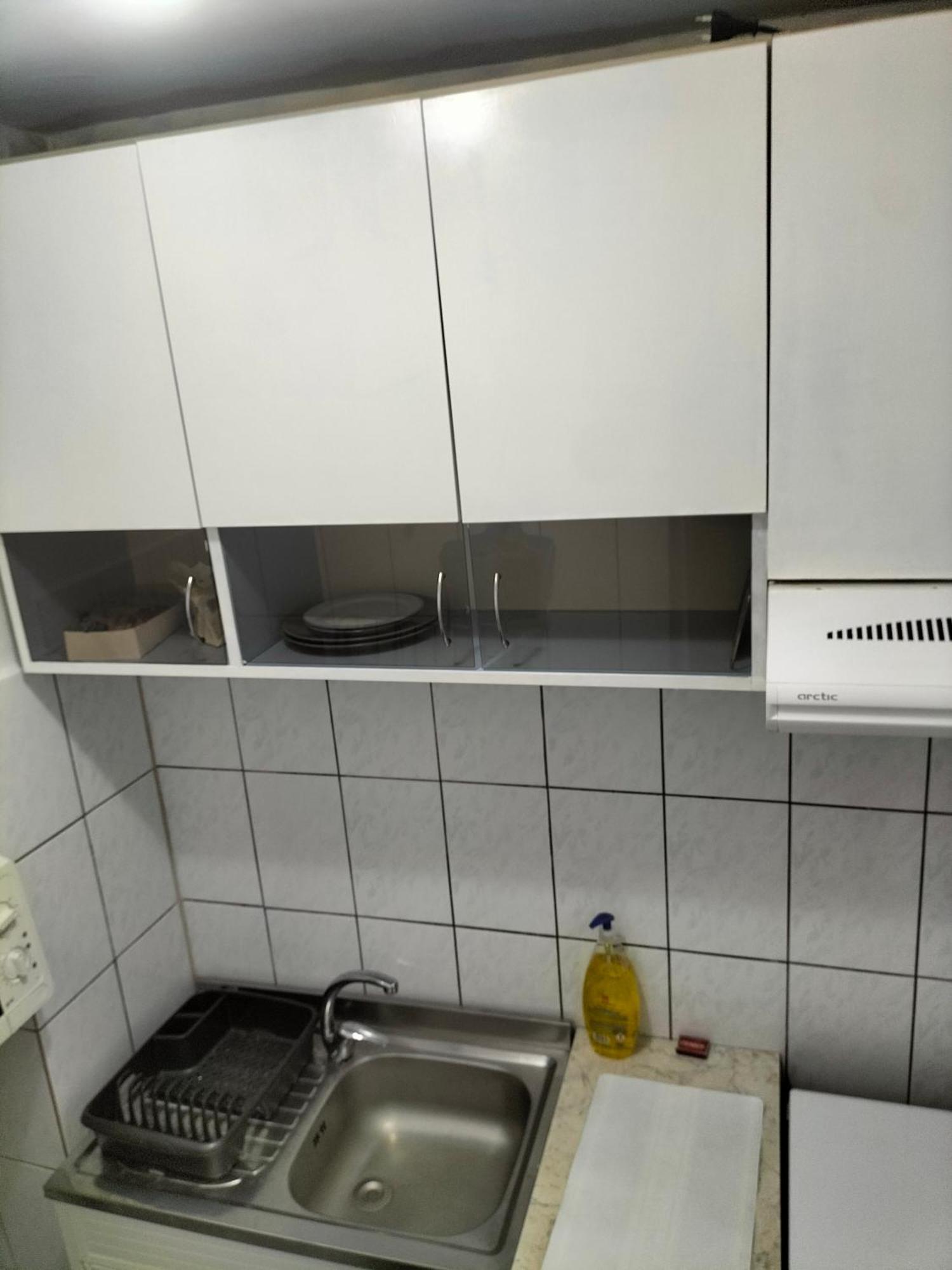 Ferienwohnung Regy Oradea Zimmer foto